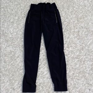 Girls Ivivva track pants/ joggers